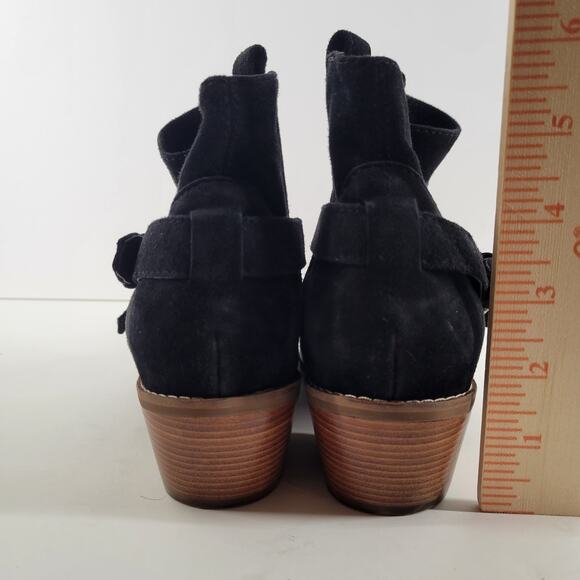 Cole Haan Suede Ankle Boots Womens 8 1/2 B Black Gold buckle Bootie BOHO Western - Picture 6 of 10